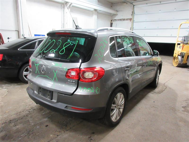 2009 Tiguan parts car