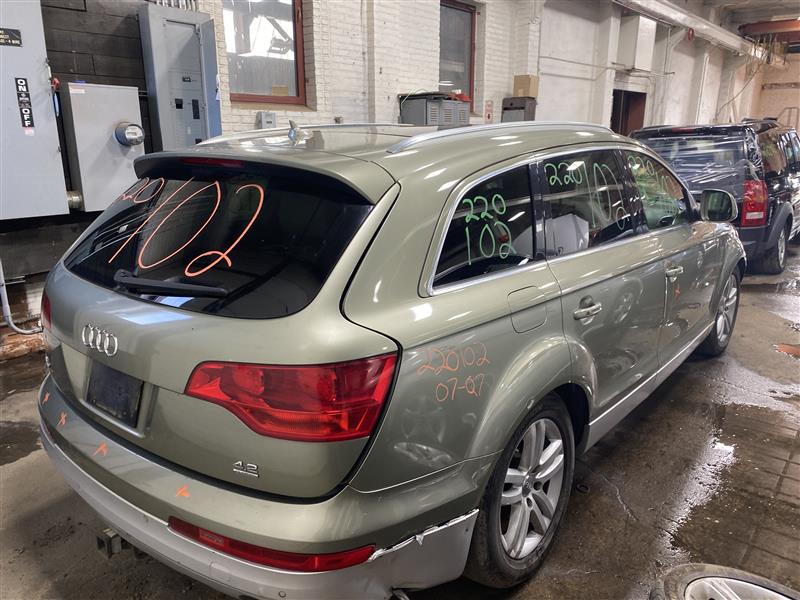 2007 Q7 parts car