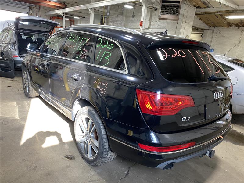 2014 Q7 parts car