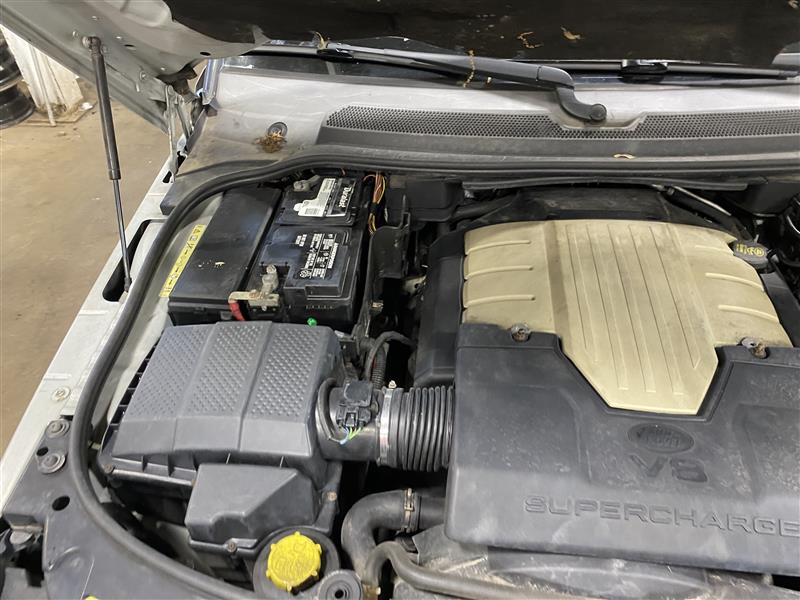 2006 Range Rover Sport parts car