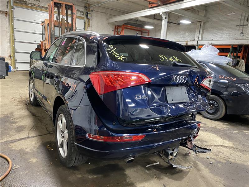 2010 Q5 parts car
