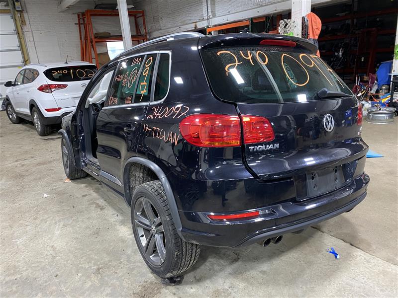 2017 Tiguan parts car