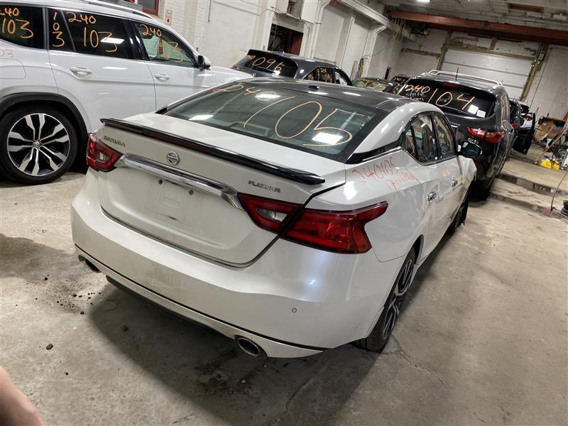 2017 Maxima parts car