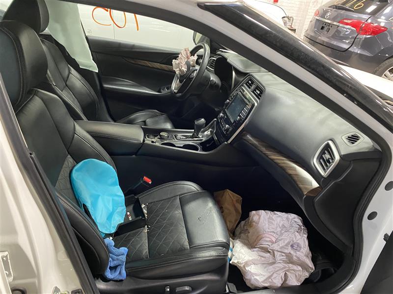 2017 Maxima parts car