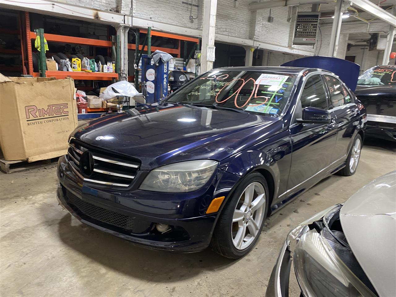 2011 C300 parts car