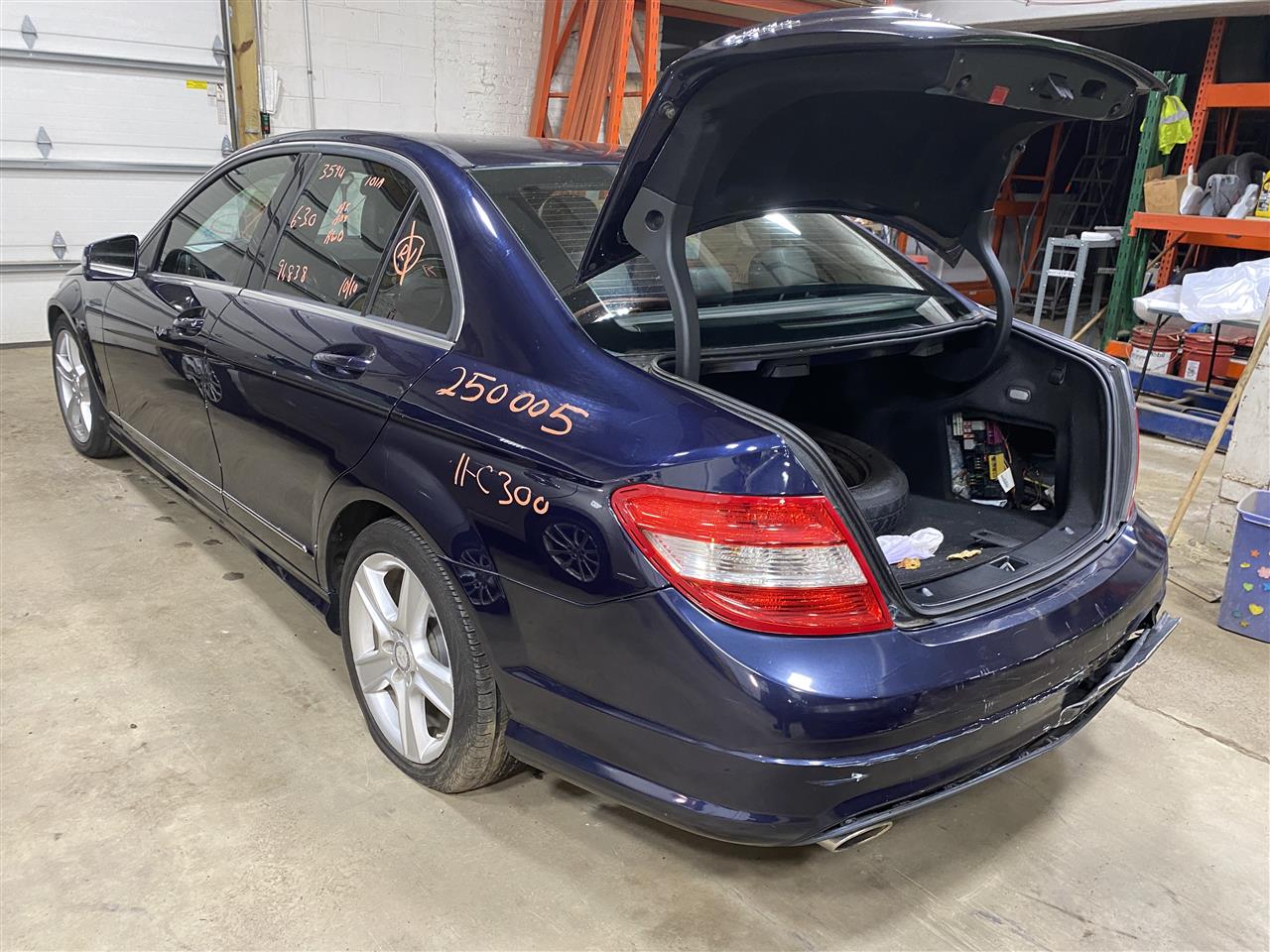 2011 C300 parts car
