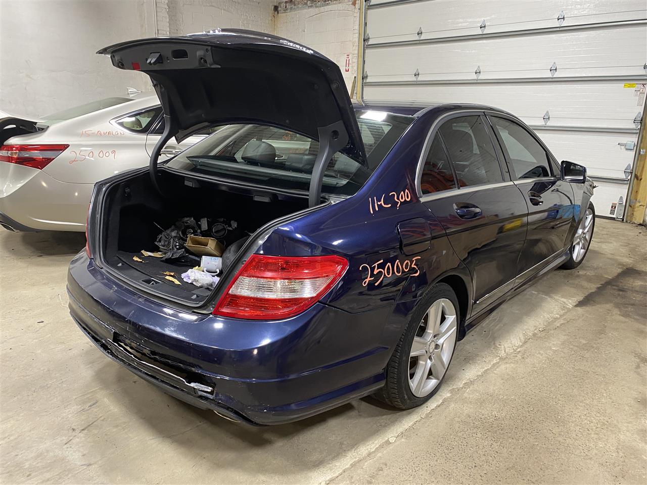 2011 C300 parts car