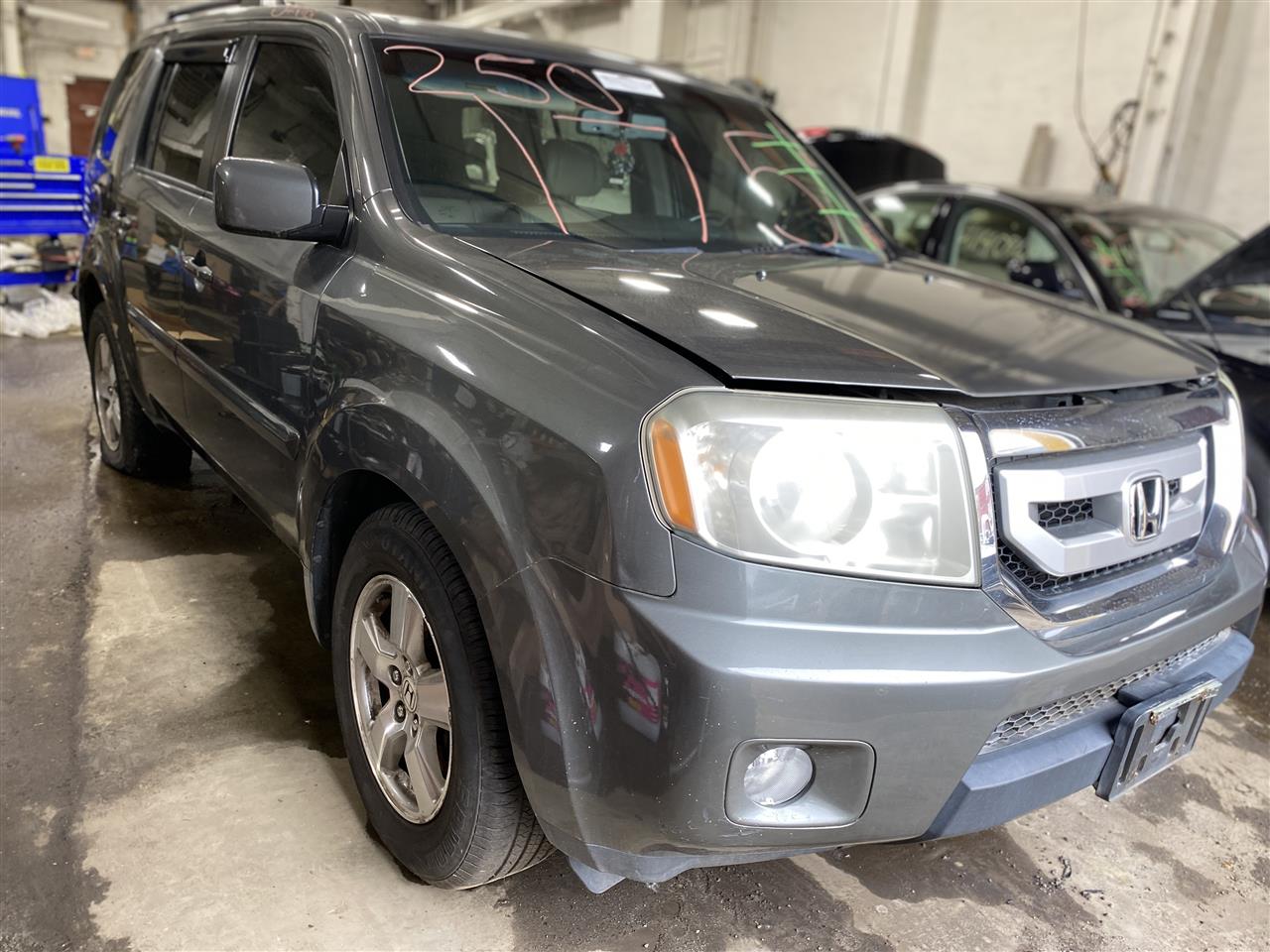 2009 Pilot parts car