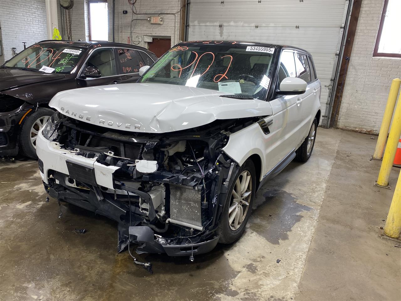 2016 Range Rover Sport parts car