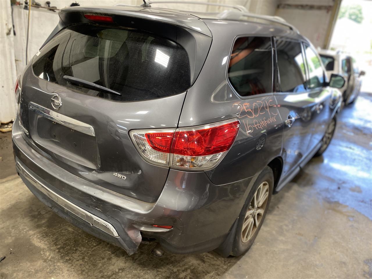 2016 Pathfinder parts car