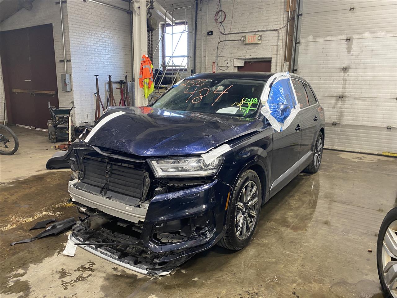 2017 Q7 parts car