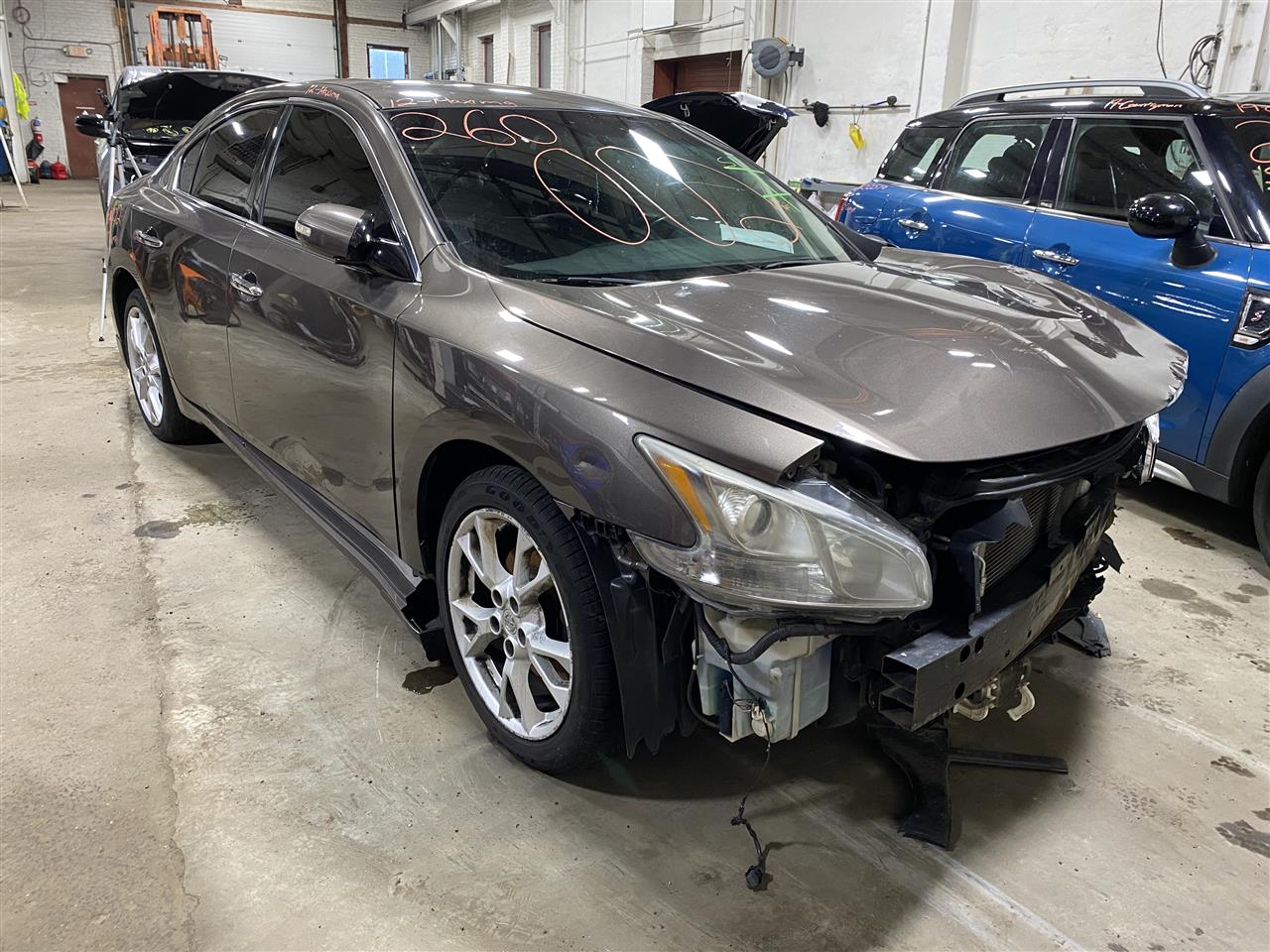 2012 Maxima parts car