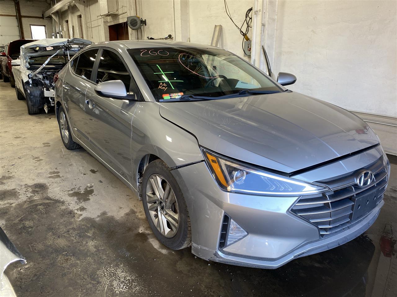 2020 Elantra parts car