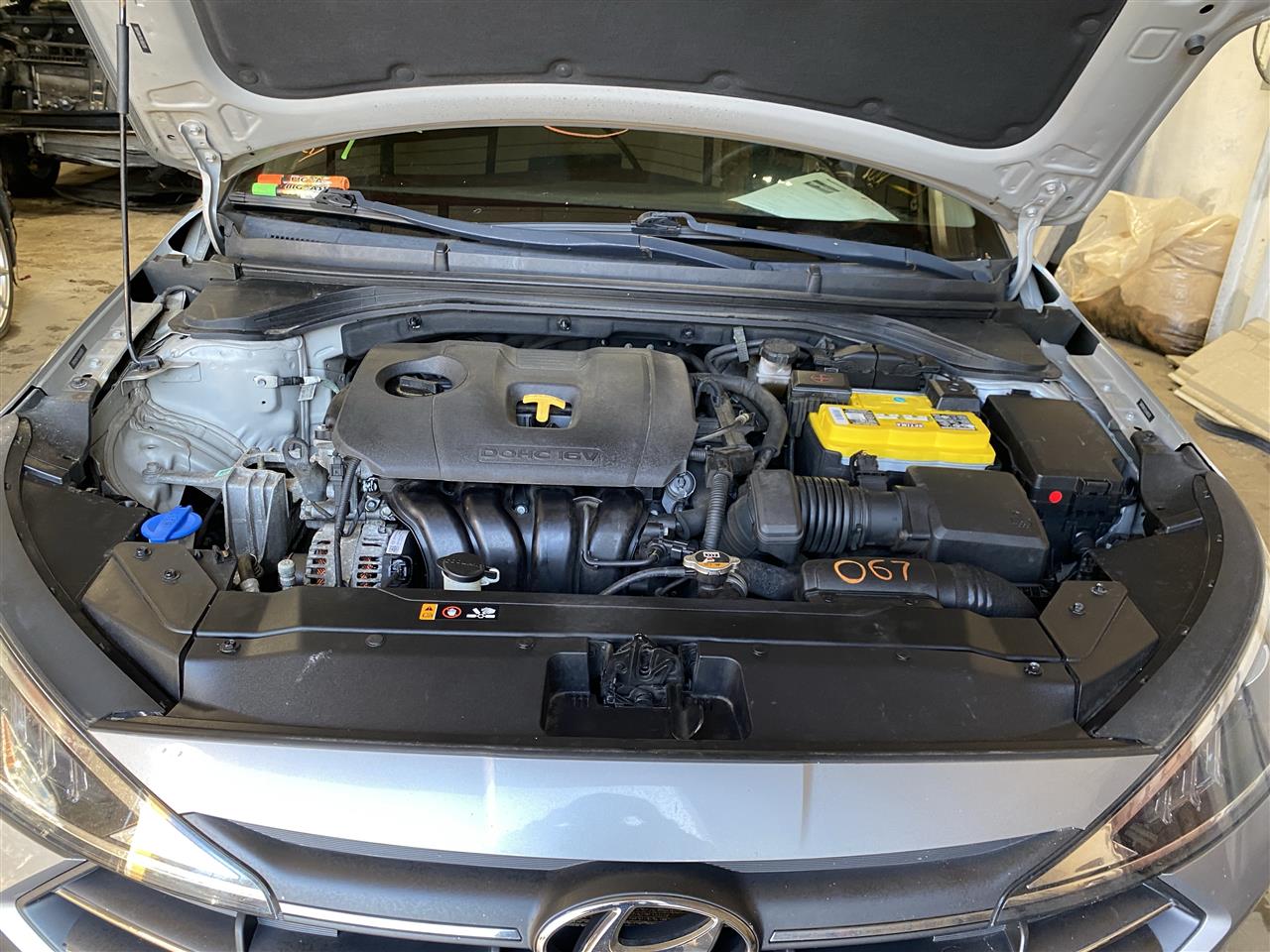 2020 Elantra parts car