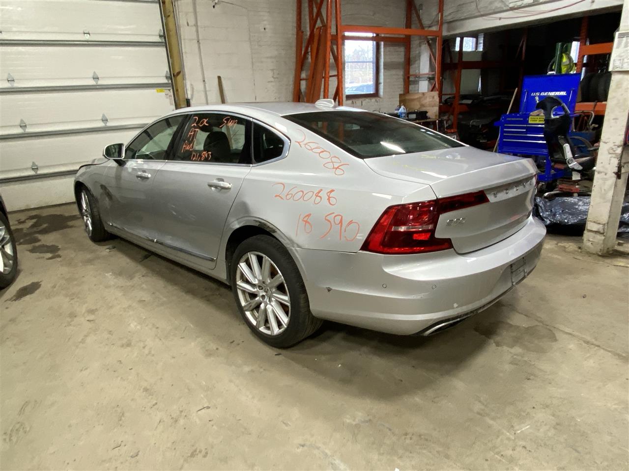 2018 S90 parts car