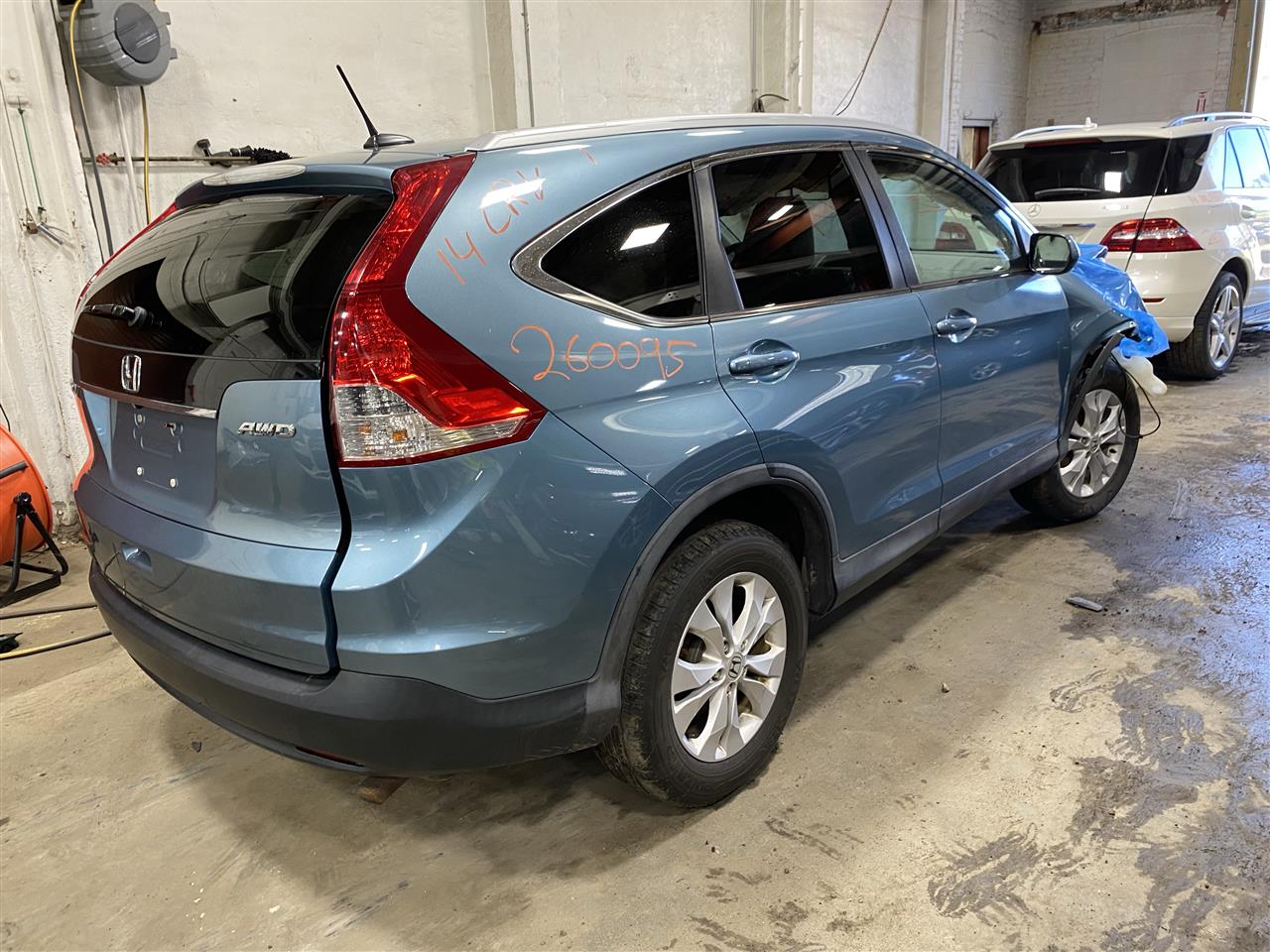 2014 CR-V parts car