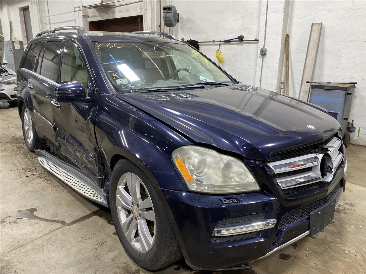 2011 Gl450 parts car