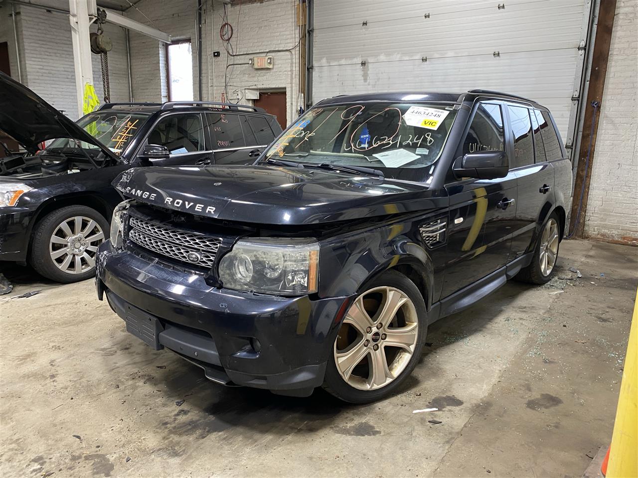 2012 Range Rover Sport parts car