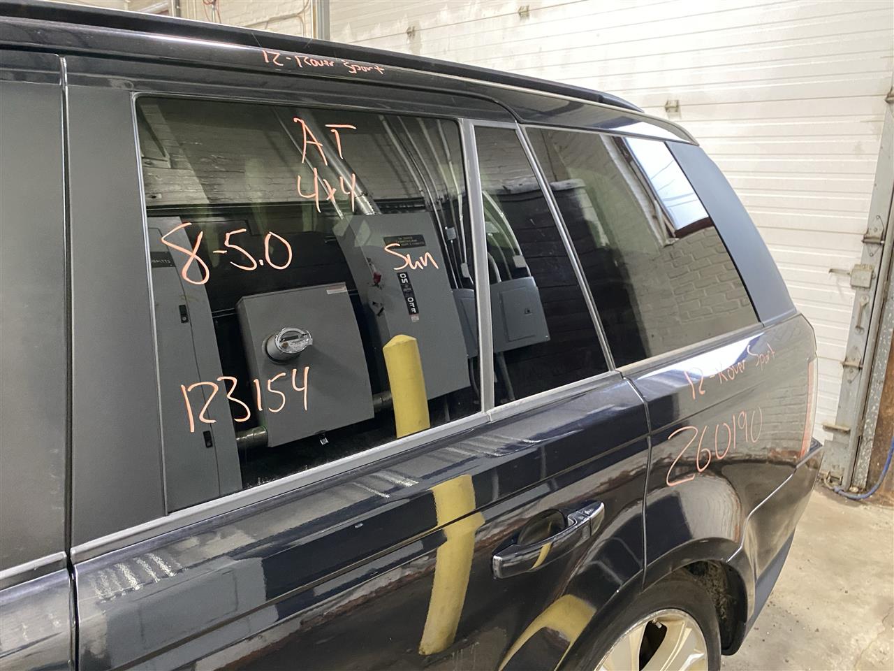 2012 Range Rover Sport parts car