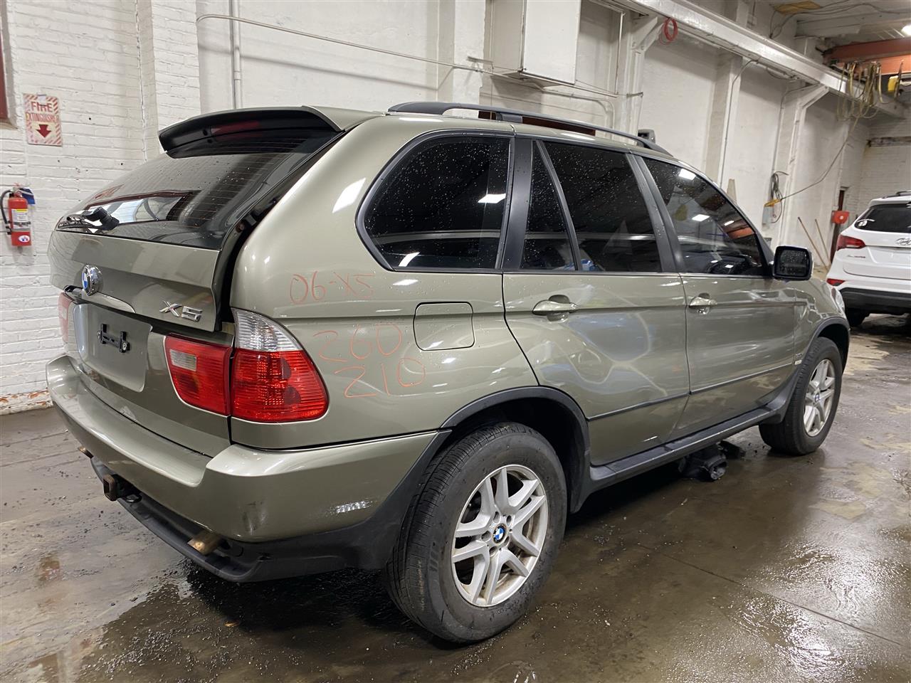 2006 X5 parts car