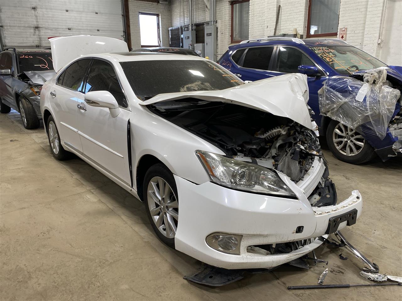 2010 ES350 parts car