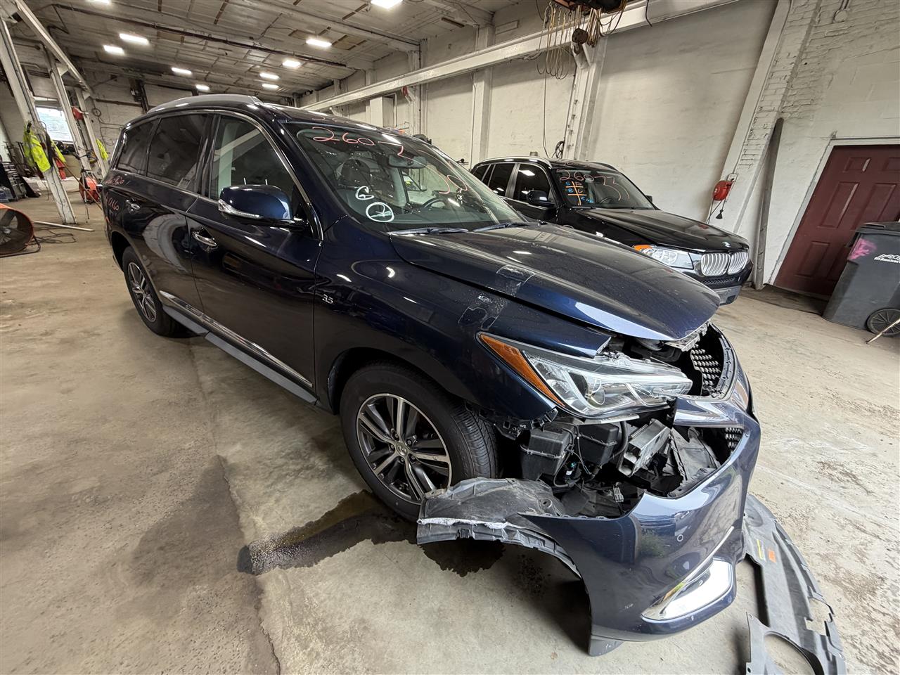 2017 QX60 parts car