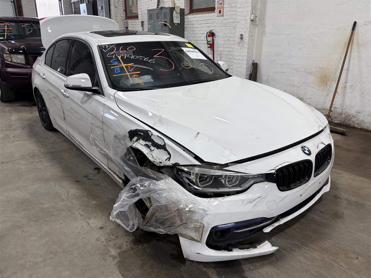 2018 330i parts car