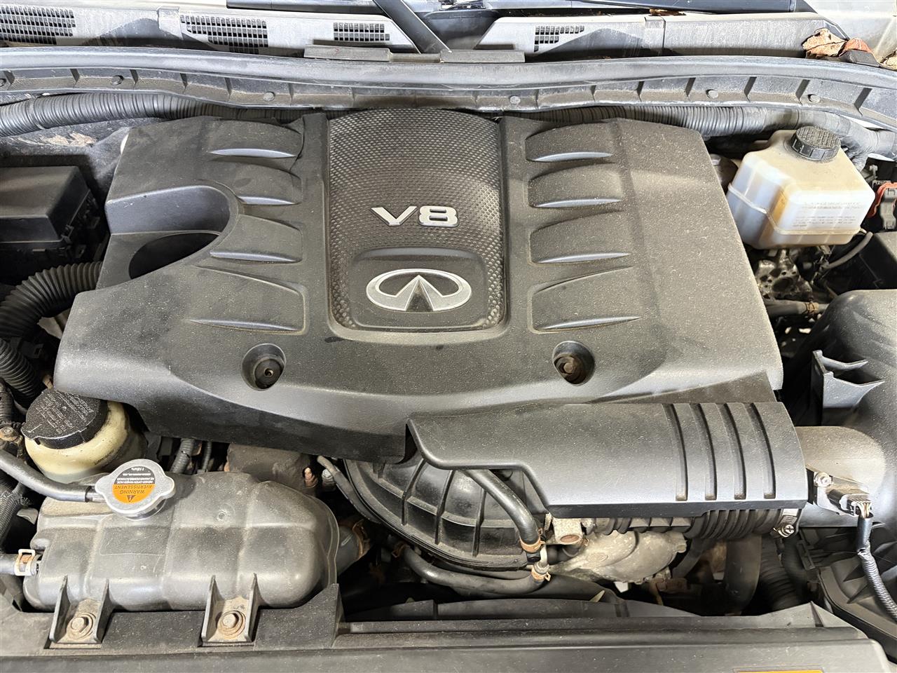 2011 QX56 parts car